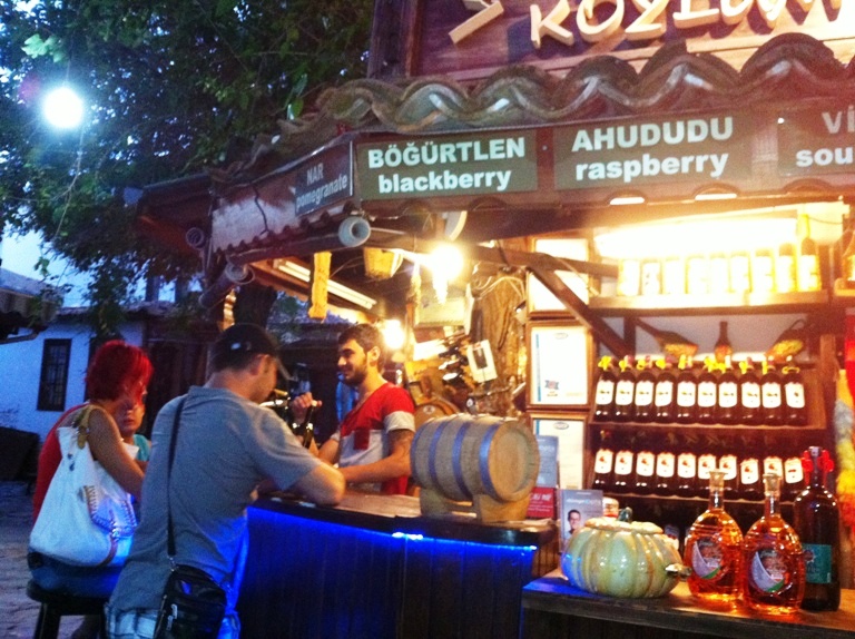 SIRINCE BAZAAR,,