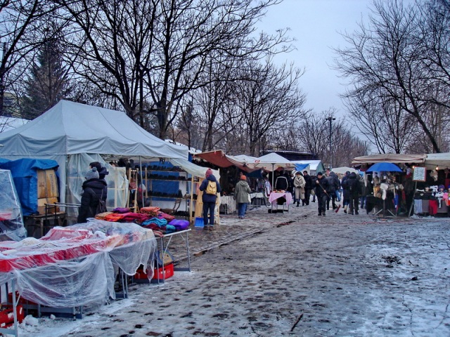 Балкон3 на Бит-пазар во Берлин
