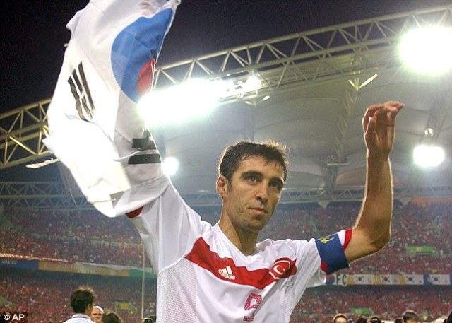 hakan sukur_balkon3