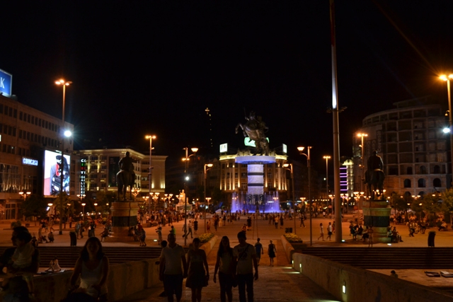 Плоштад Македонија