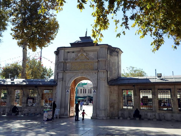 Eyupmosque4_balkon3